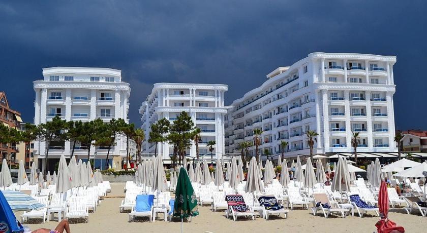Kk Fafa Apartments Golem  Exteriér fotografie